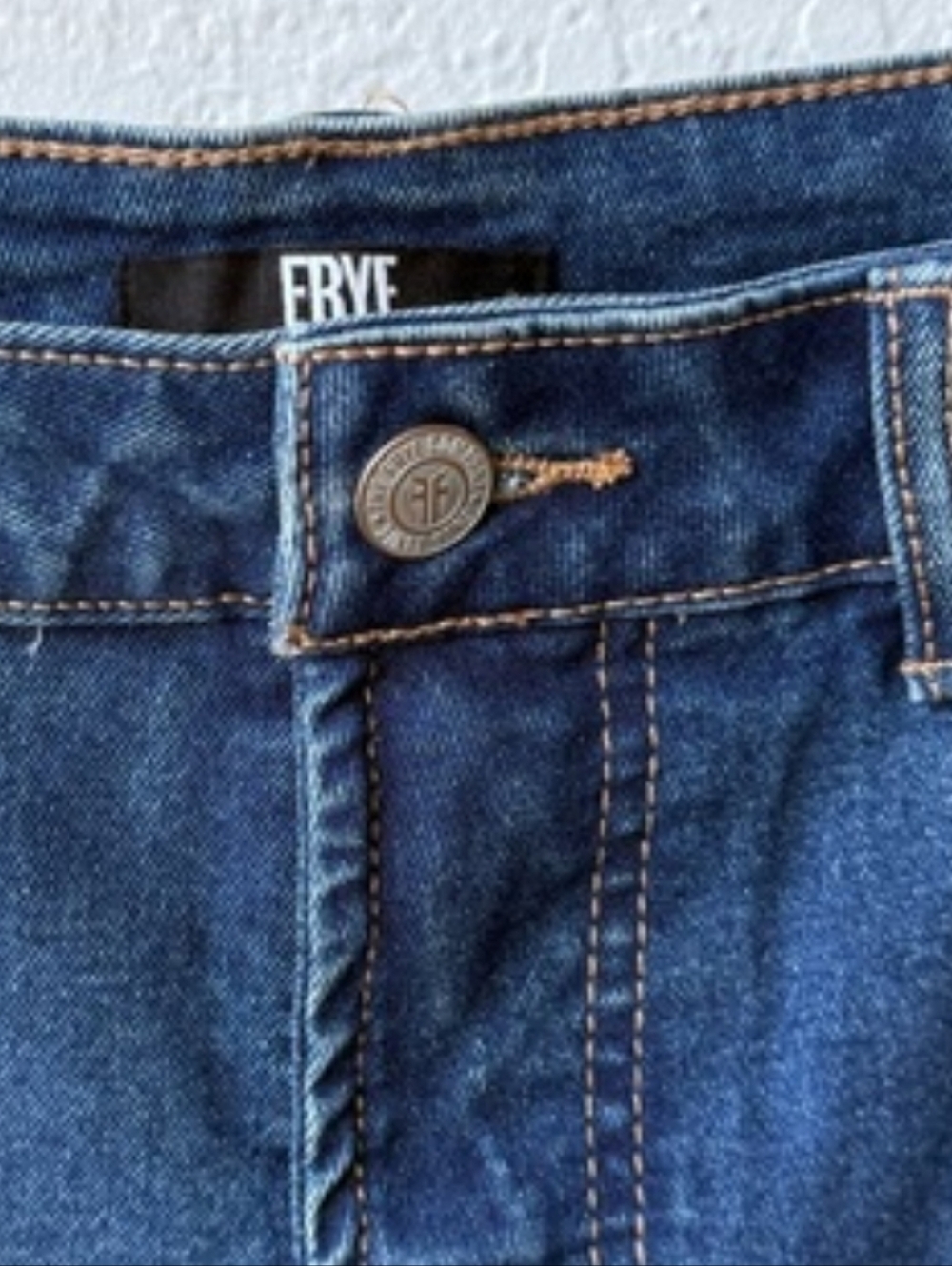 NWT 🏷️ FRYE HIGH-RISE CROPPED DENIM JEANS SIZE 8